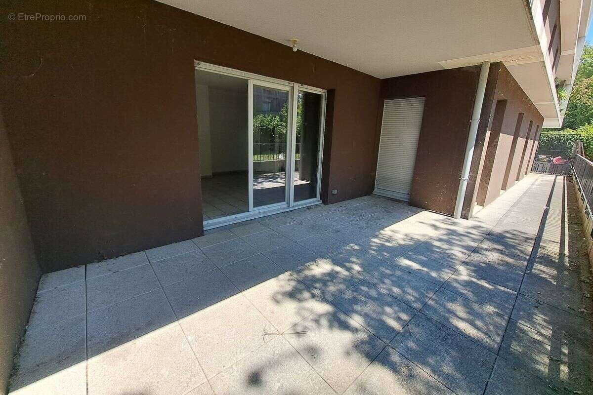 T4 de 81,8 m² à Vaulx-en-Velin au prix de vente de 169 900 € - photo 6