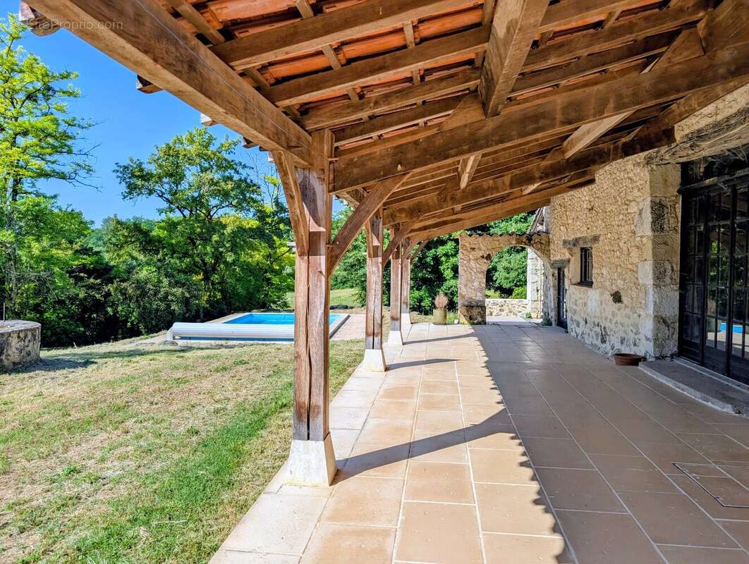 Maison à DEVILLAC