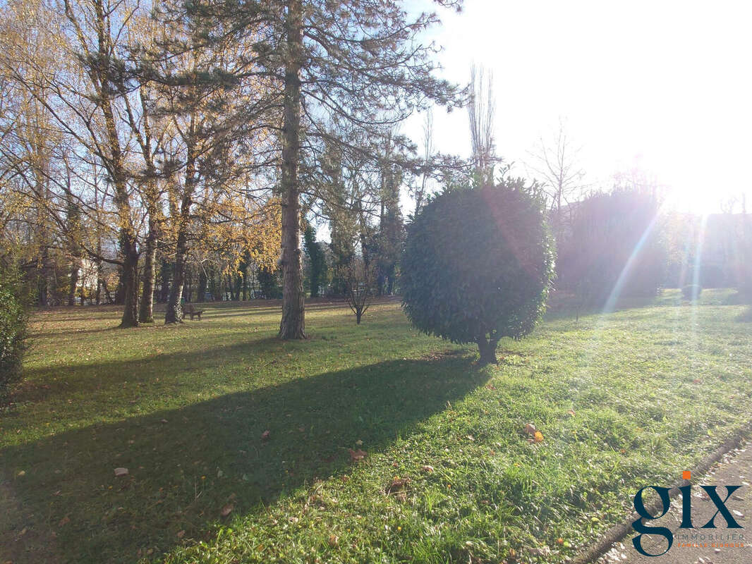 Appartement à MEYLAN