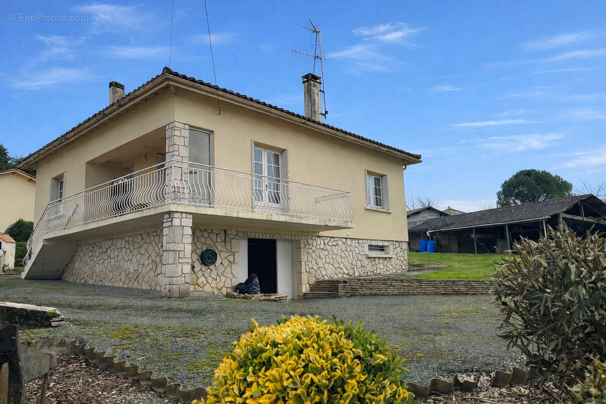 Maison à CASTILLONNES