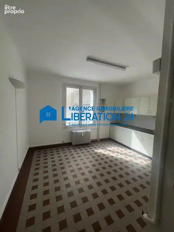 Appartement T2 de 60 m² à Saint-Étienne - photo 7