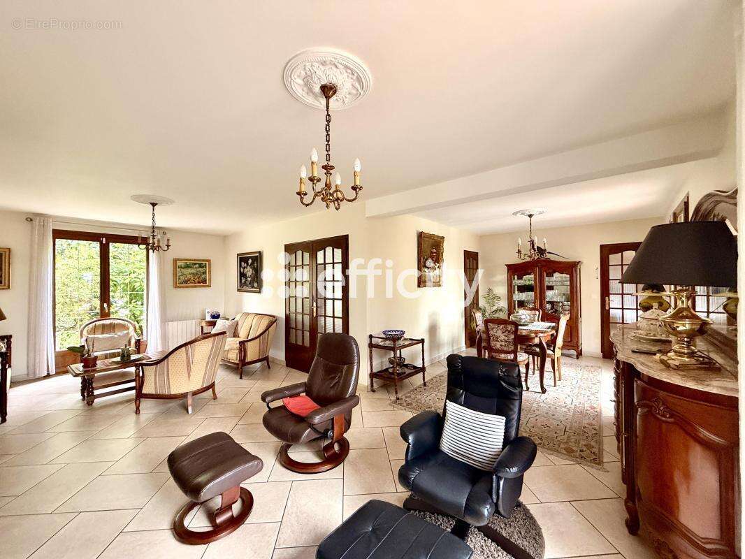Maison 230 m² à Mezy-Sur-Seine  - photo 10