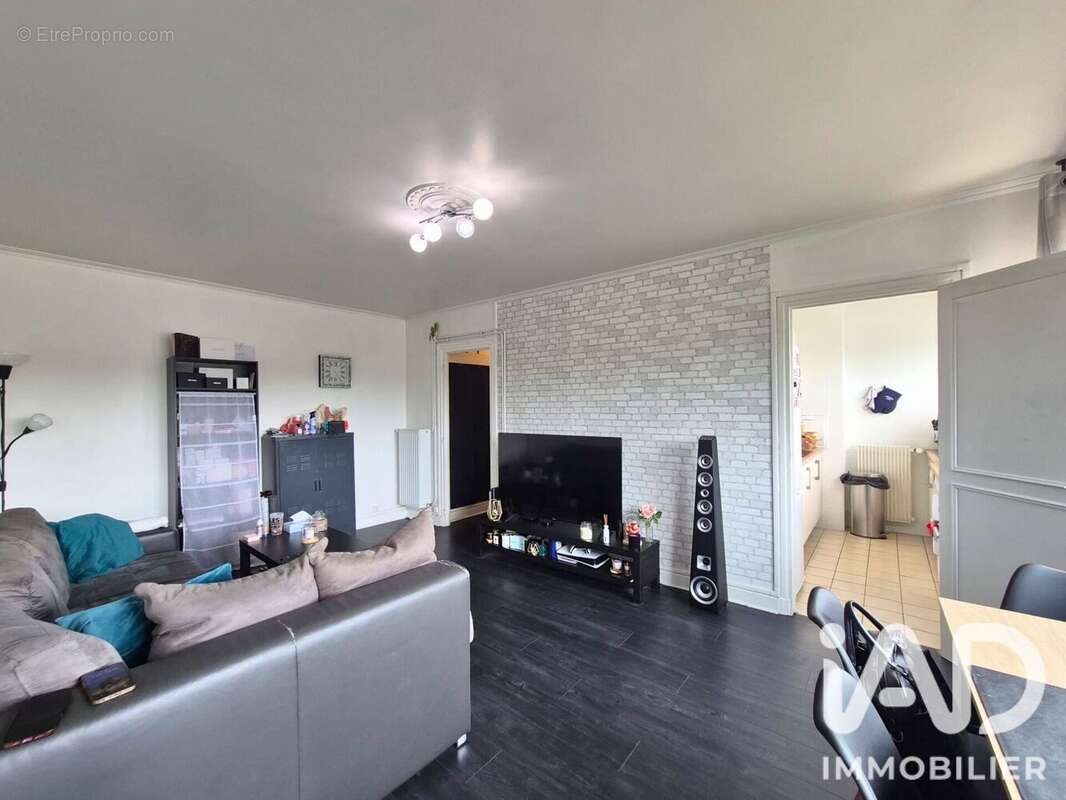 Photo 8 - Appartement à VIRY-CHATILLON