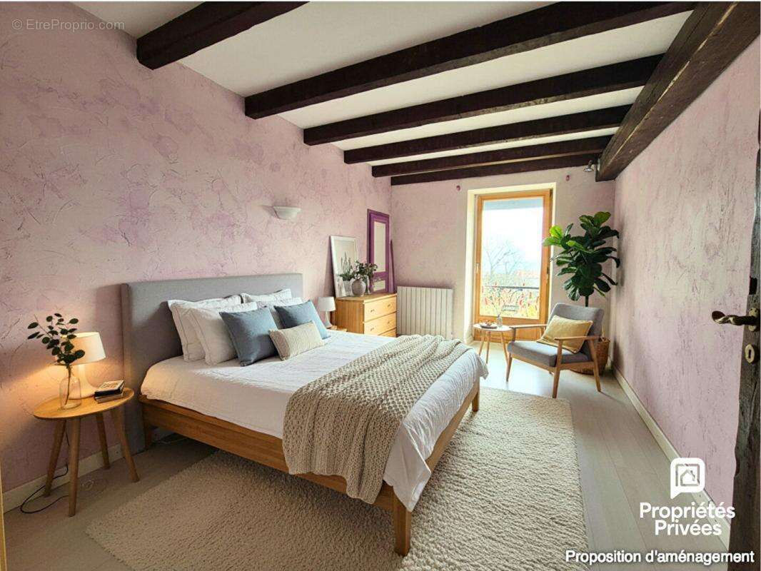 Maison à COLLONGES
