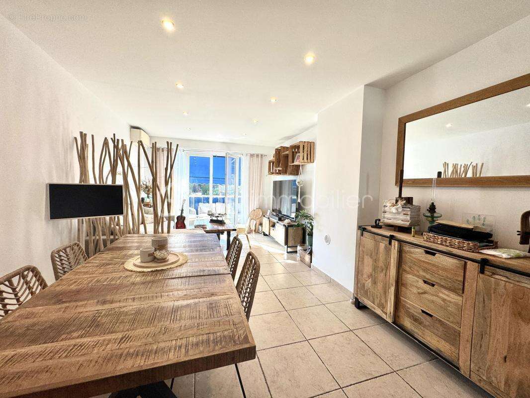 Appartement à LE CANNET