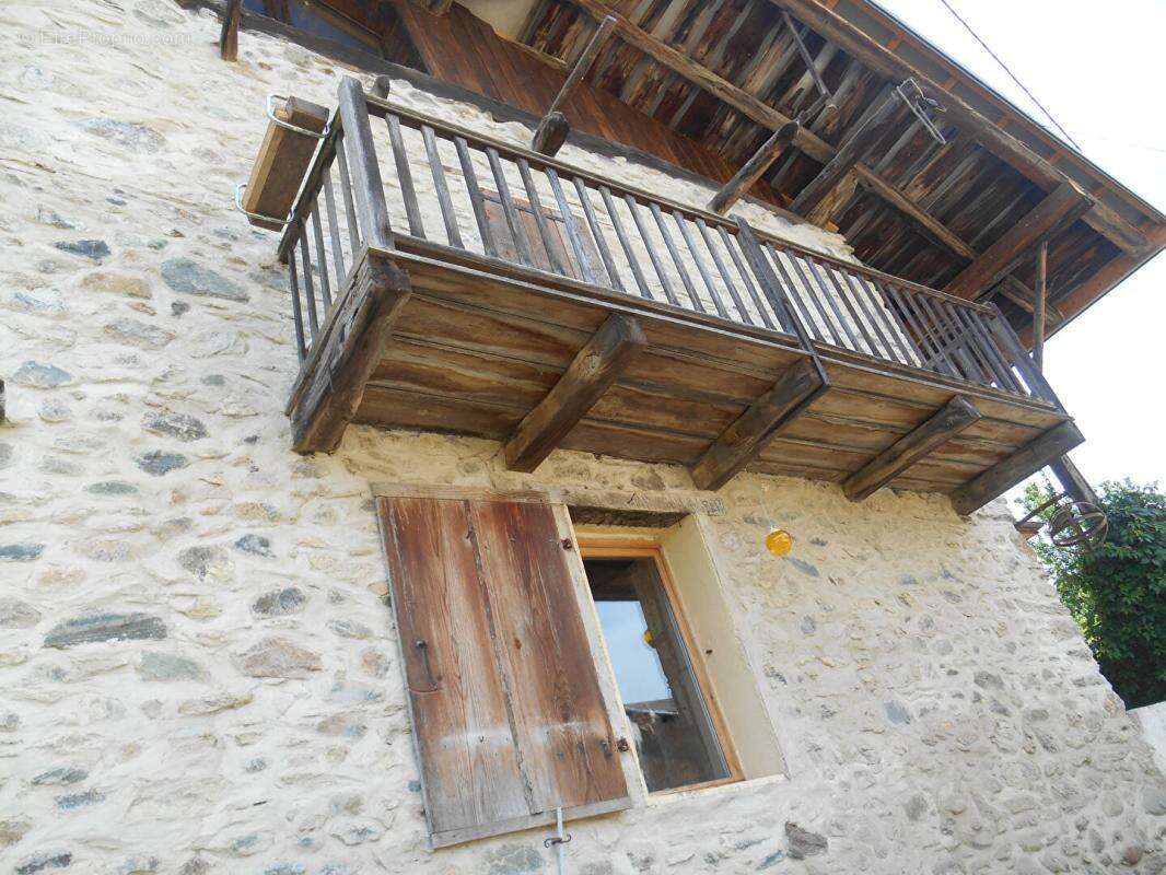 Maison de tradition d'un village savoyard - Chamoux Sur Gelon - photo 15