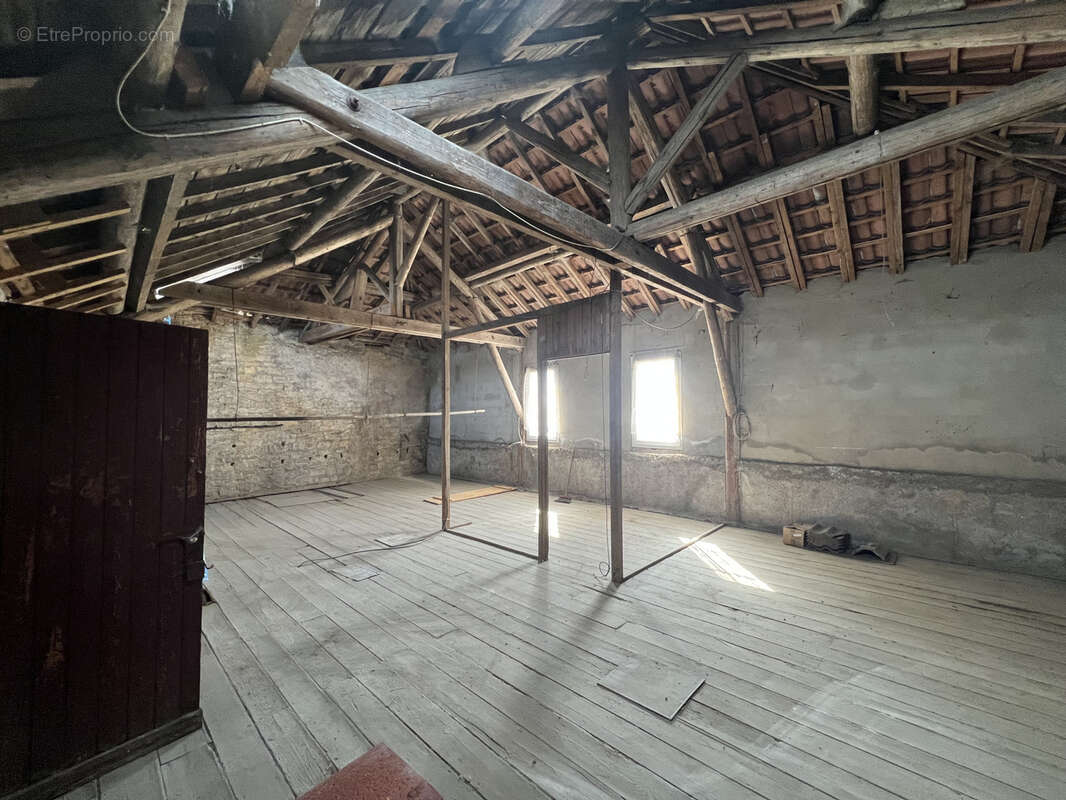 Maison à VILLERS-LA-CHEVRE