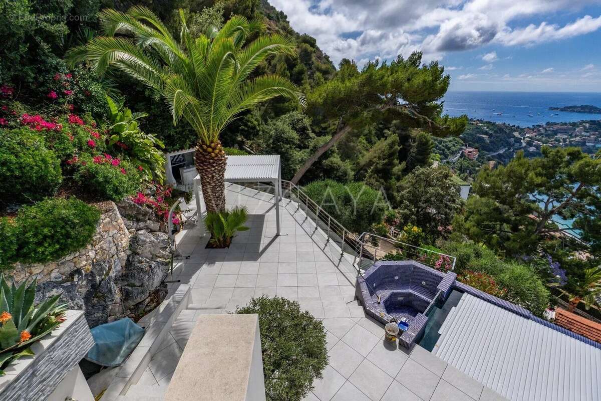 Maison à VILLEFRANCHE-SUR-MER