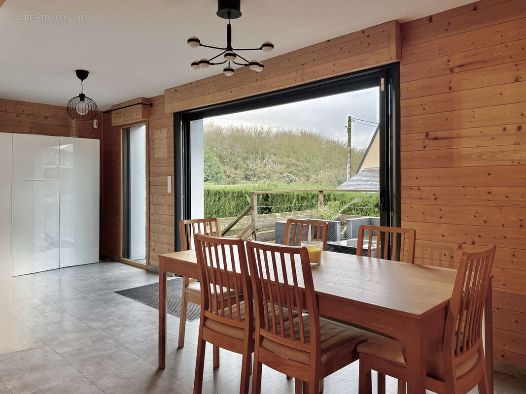 Maison à SAINT-AUBIN-D'AUBIGNE