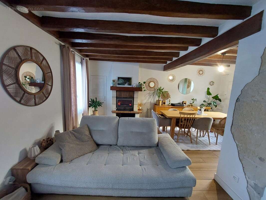 Maison à SAINTE-CATHERINE-DE-FIERBOIS