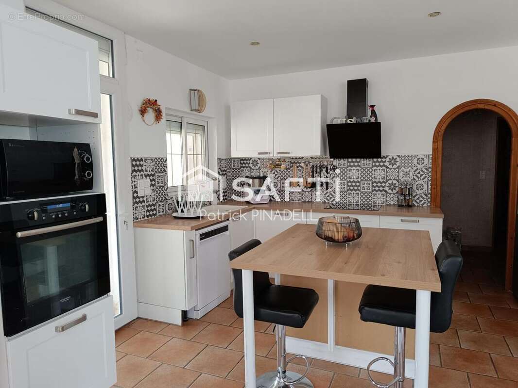 Photo 3 - Maison à LATOUR-DE-FRANCE