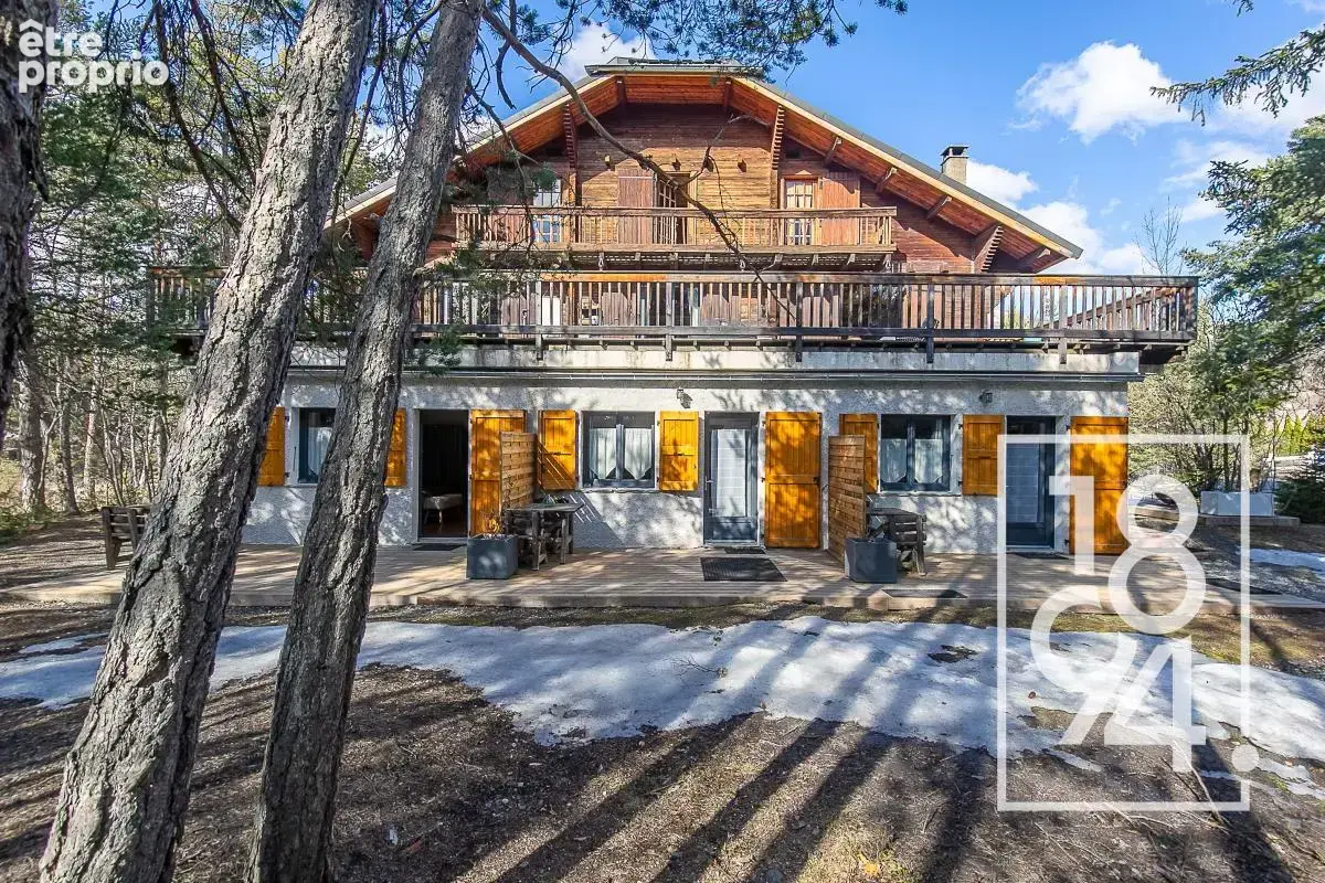 Chalet T12 à vendre Uvernet-Fours 04 (04400)  334 m²  Terrasses, Jardin  - photo 27