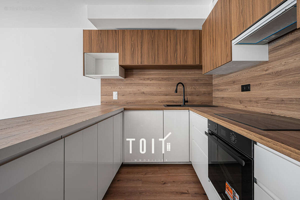 Appartement à PARIS-12E