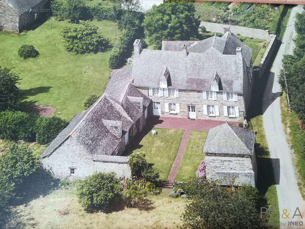 PAIMPONT- Propriété XVIIIème Et Ses Terres - photo 2