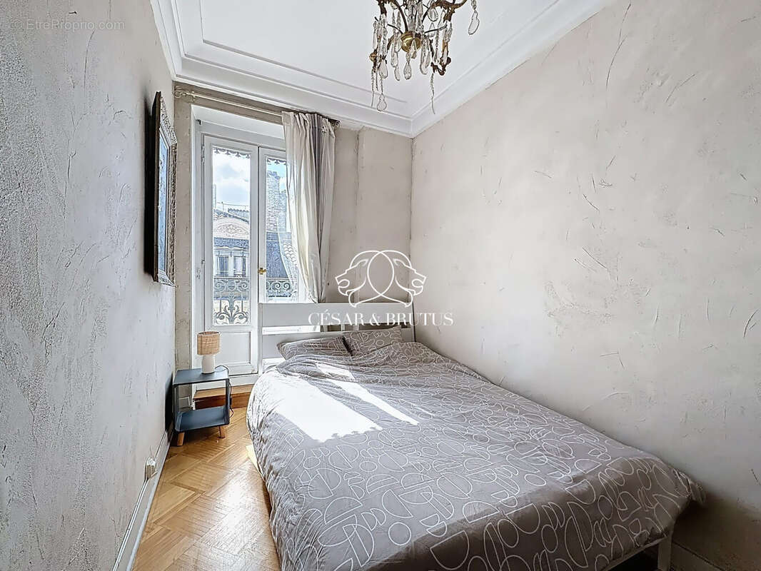 Appartement à LYON-1E
