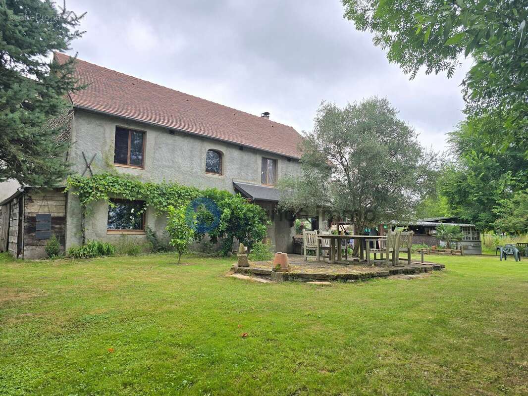 Maison à NAVARRENX