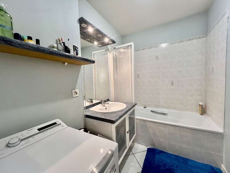 Appartement à BASSENS