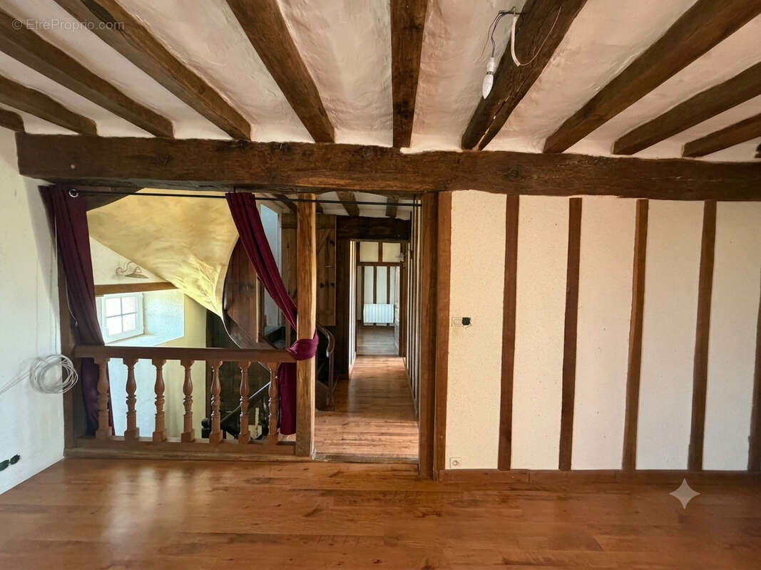 Superbe Maison de Maître de 200 m - photo 5
