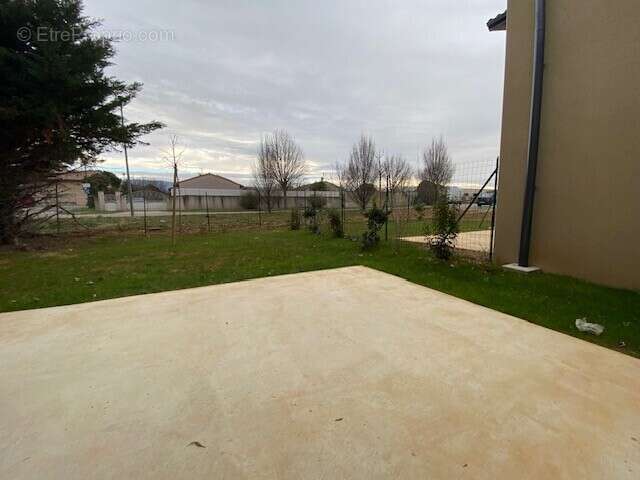 Appartement à MONTELIER