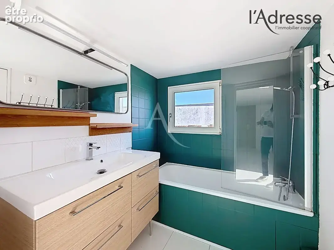 Rueil-Malmaison - Mont Valerien - Duplex rénové de 42m² - Coup de coeur ! Box en sus - photo 6
