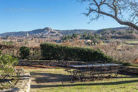 Maison à BONNIEUX