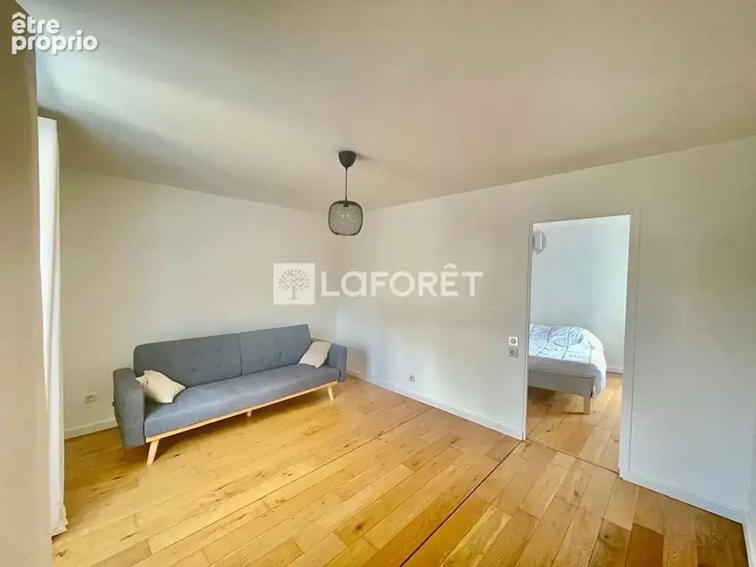 Appartement Fontenay-sous-Bois - 2 pièces 44 m2 situé à 1 minute de Vincennes - photo 3