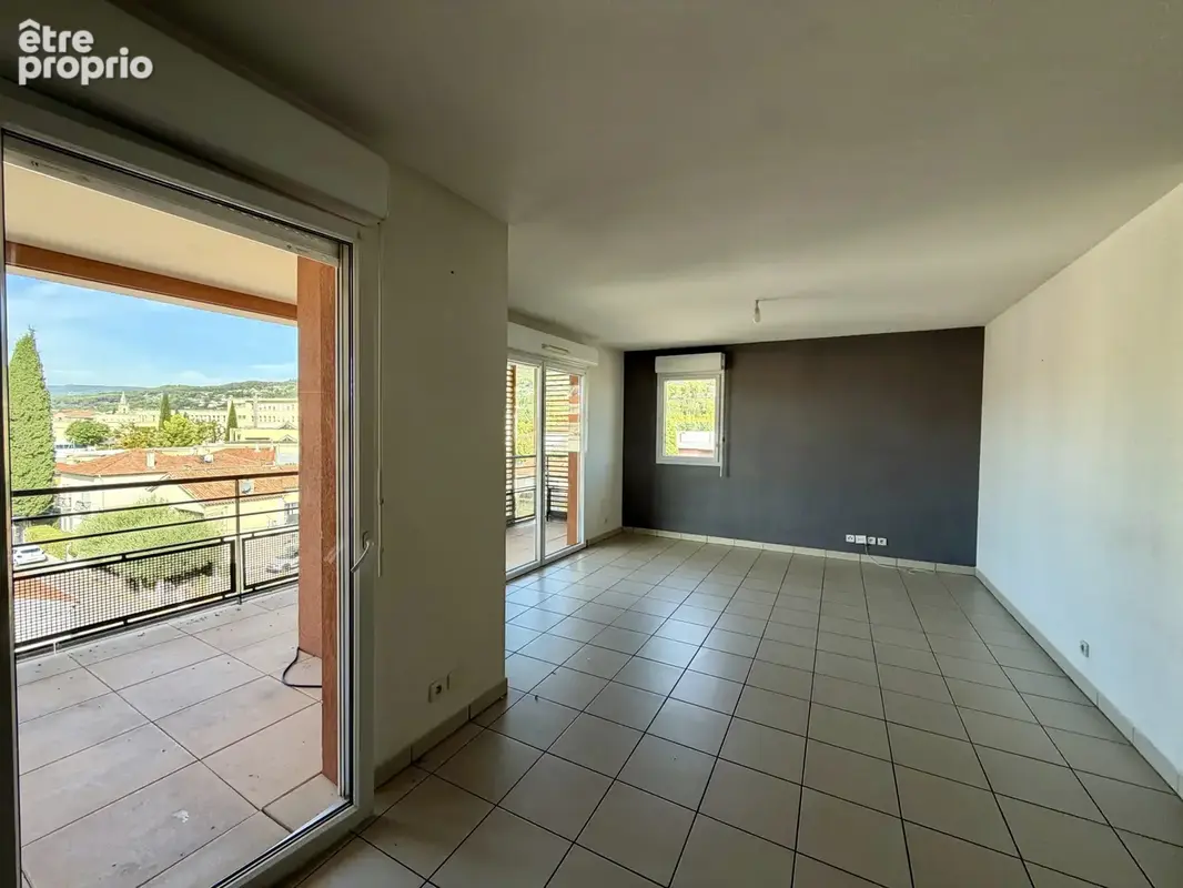 appartement t3 avec piscine terrasse et garage. - photo 3