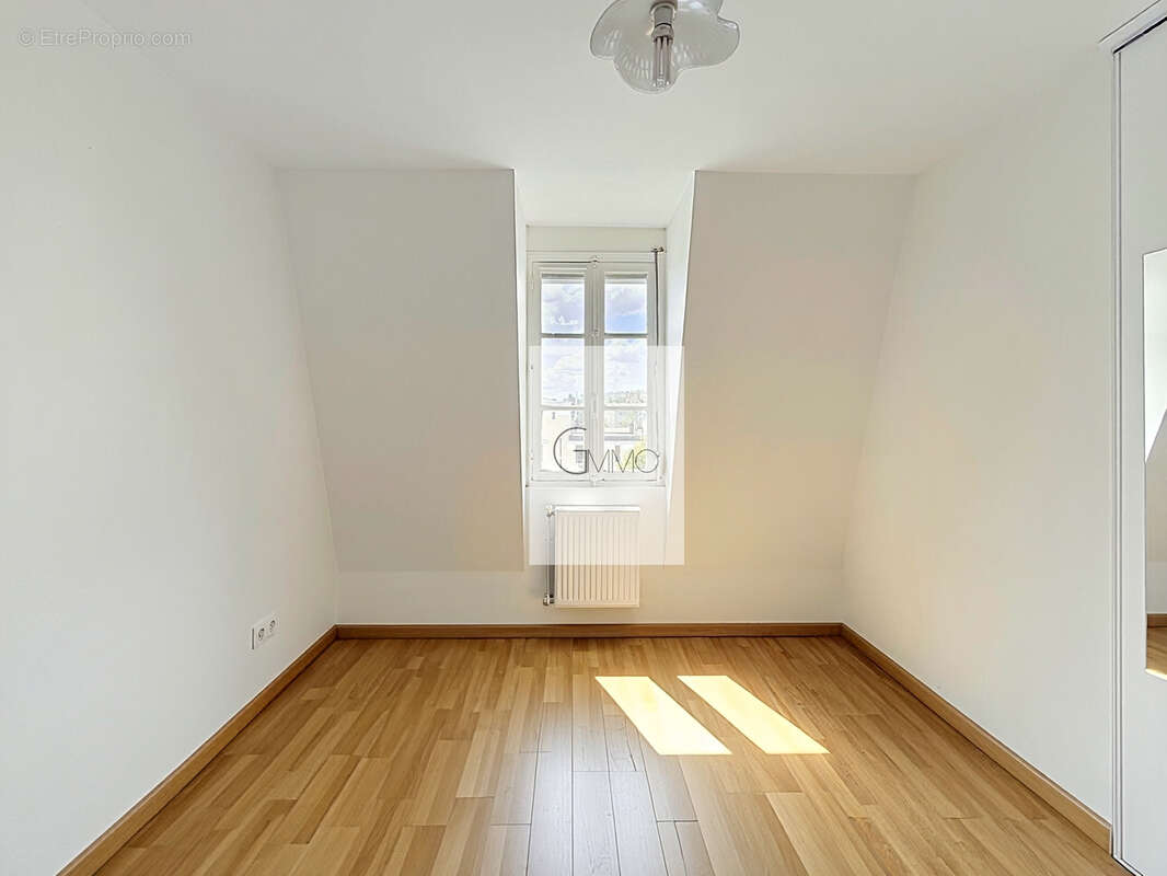 Appartement 29 m² à Thiais  - photo 4