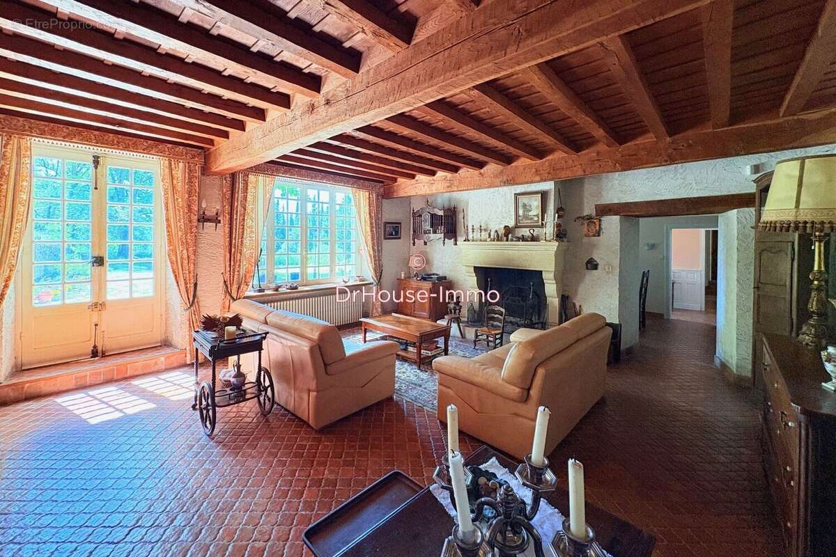 Maison à SAINT-MARTIN-LE-VIEIL
