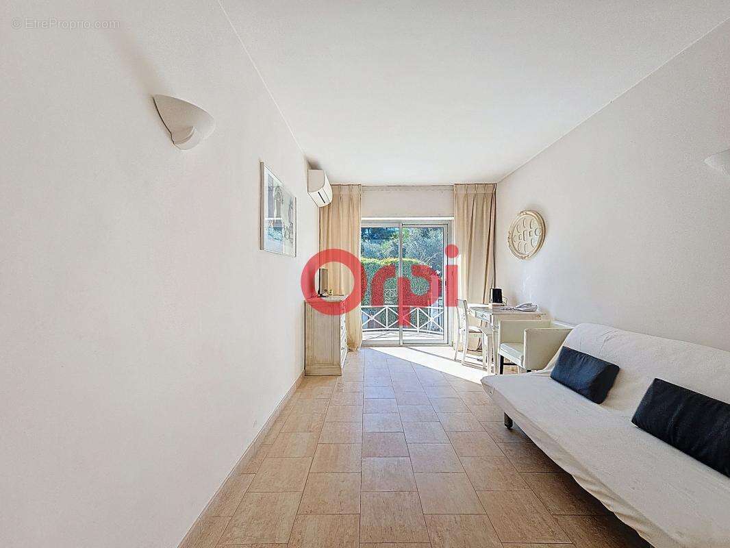 Maison à SIX-FOURS-LES-PLAGES