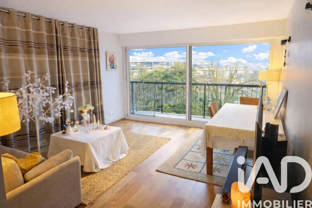 Photo 1 - Appartement à CHILLY-MAZARIN