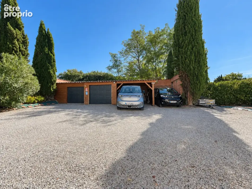 Belle maison ancienne rénovée de 290 M2 sur 2352 m2 clos et arboré - photo 14