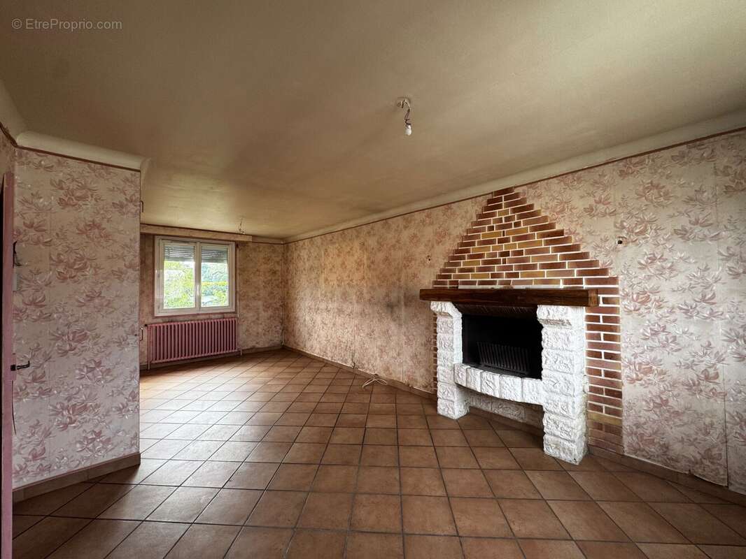 Maison à CHAMPAGNE-SUR-SEINE