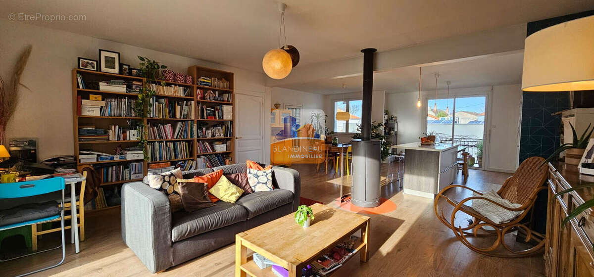 Appartement à BOUGUENAIS