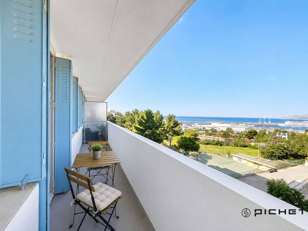 Appartement à MARSEILLE-15E
