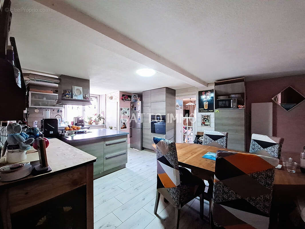 Maison de village 183 m2 - photo 9