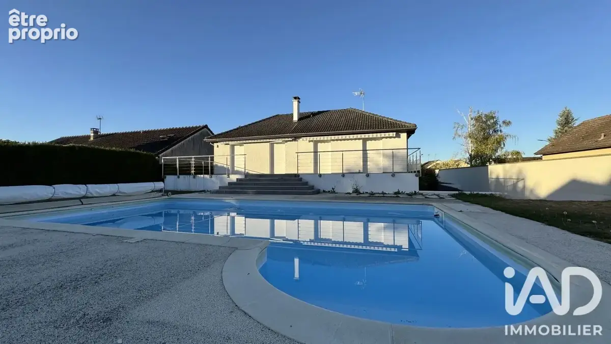 Photo 1 - Maison à MAIZIERES-LA-GRANDE-PAROISSE