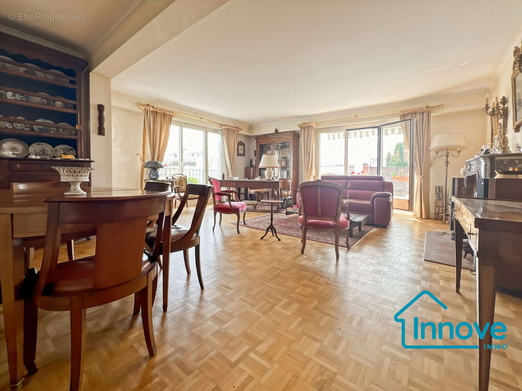 Appartement 121 m² à Versailles  - photo 4