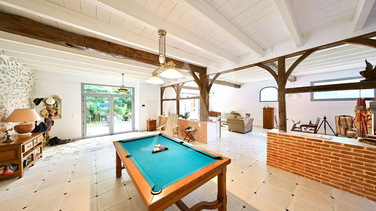 Maison à SAINT-MARTIN-DE-HINX