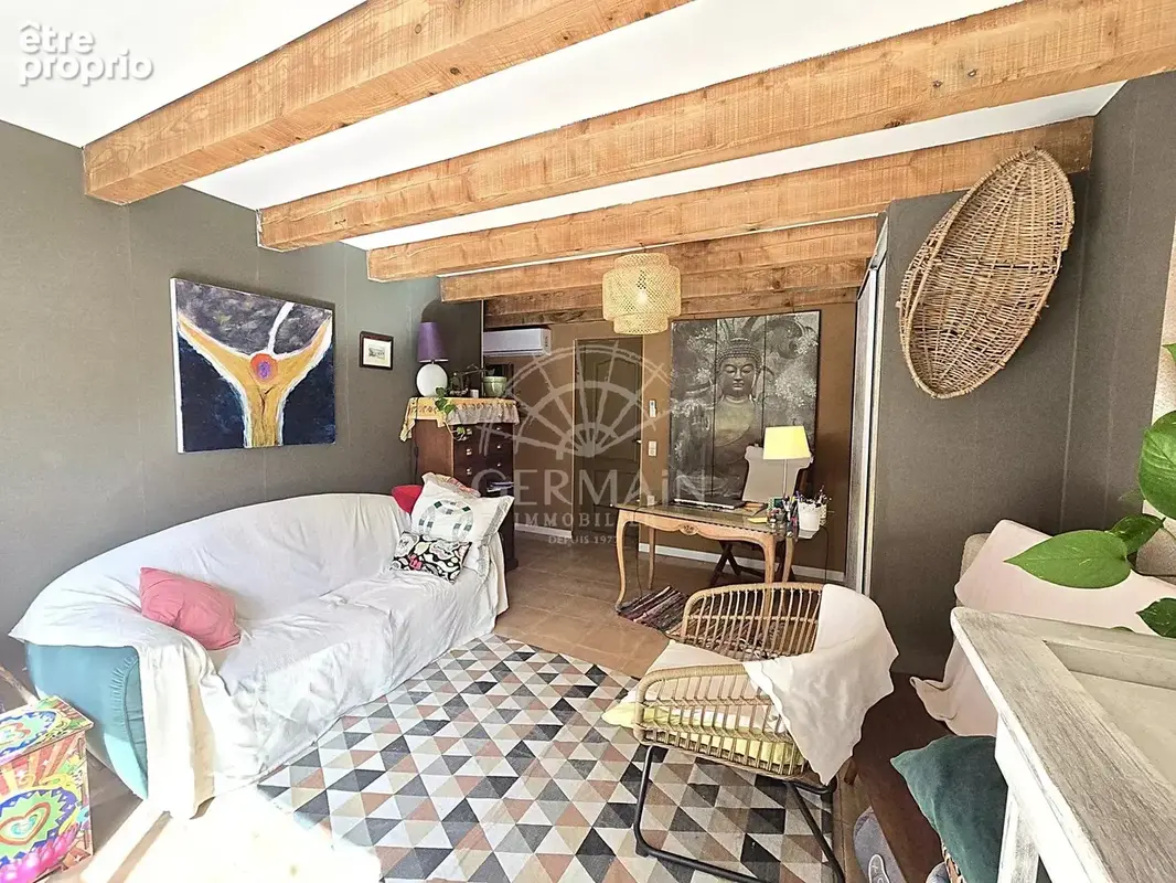 Mazan à vendre en Exclusivité maison de plain pied avec piscine sur un terrain de plus de 2600m² - photo 15