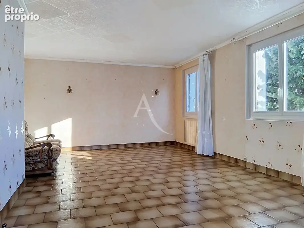 Maison Villebernier 5 pièces 154 m2 - photo 2