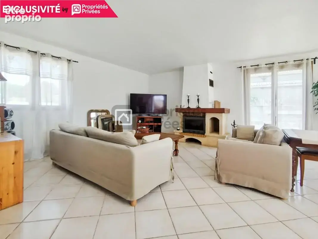 Maison de plain-pied de 120 m² 3 chambres terrain 1360 m² Roques (31120) - photo 2