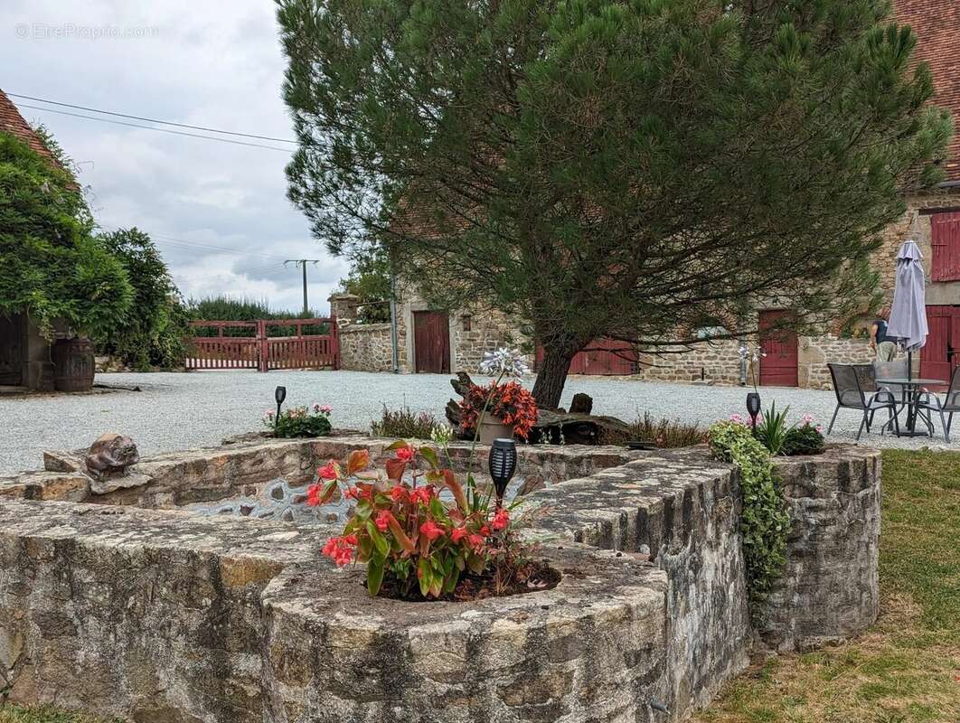 Maison à LA SOUTERRAINE