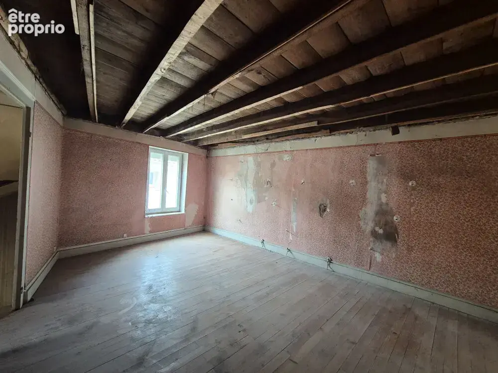 Maison de ville à rénover - photo 3