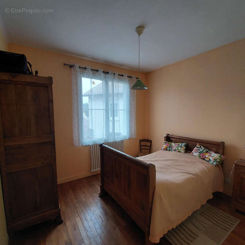 Maison à L'HERBERGEMENT