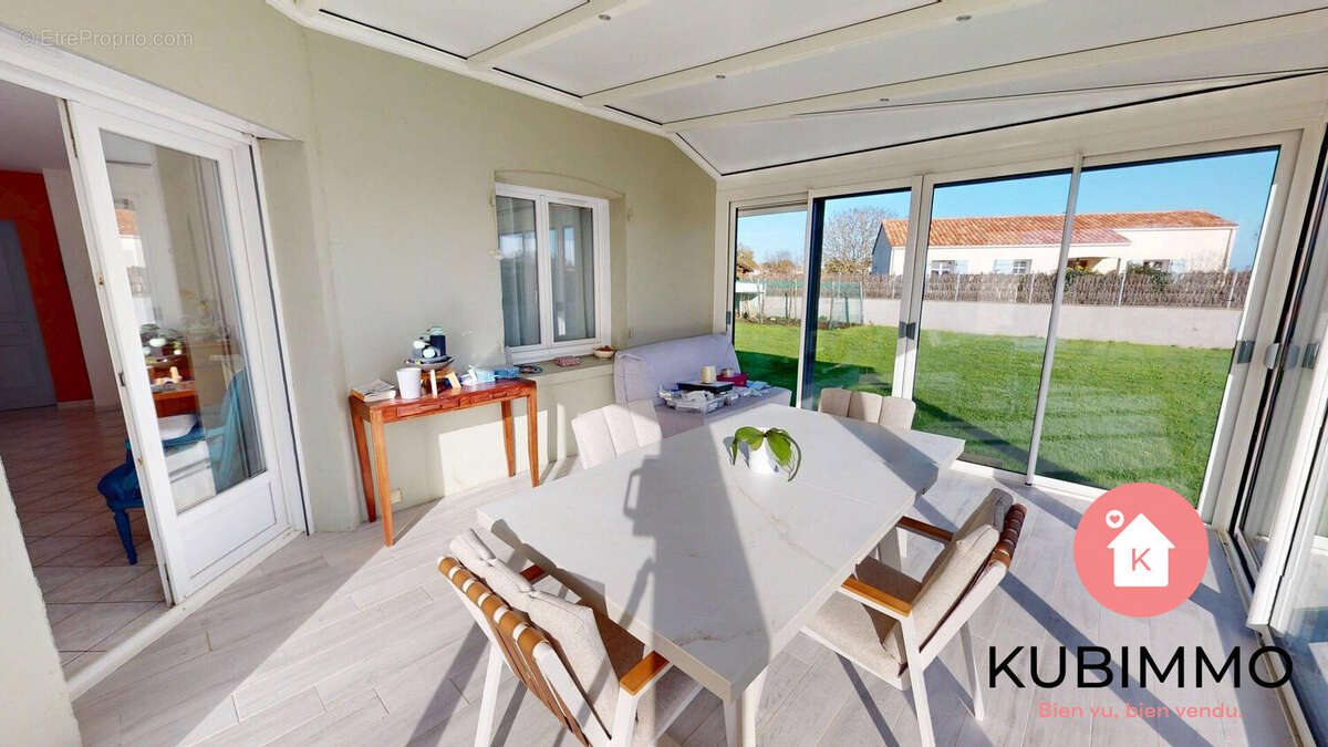 Maison à TALMONT-SAINT-HILAIRE