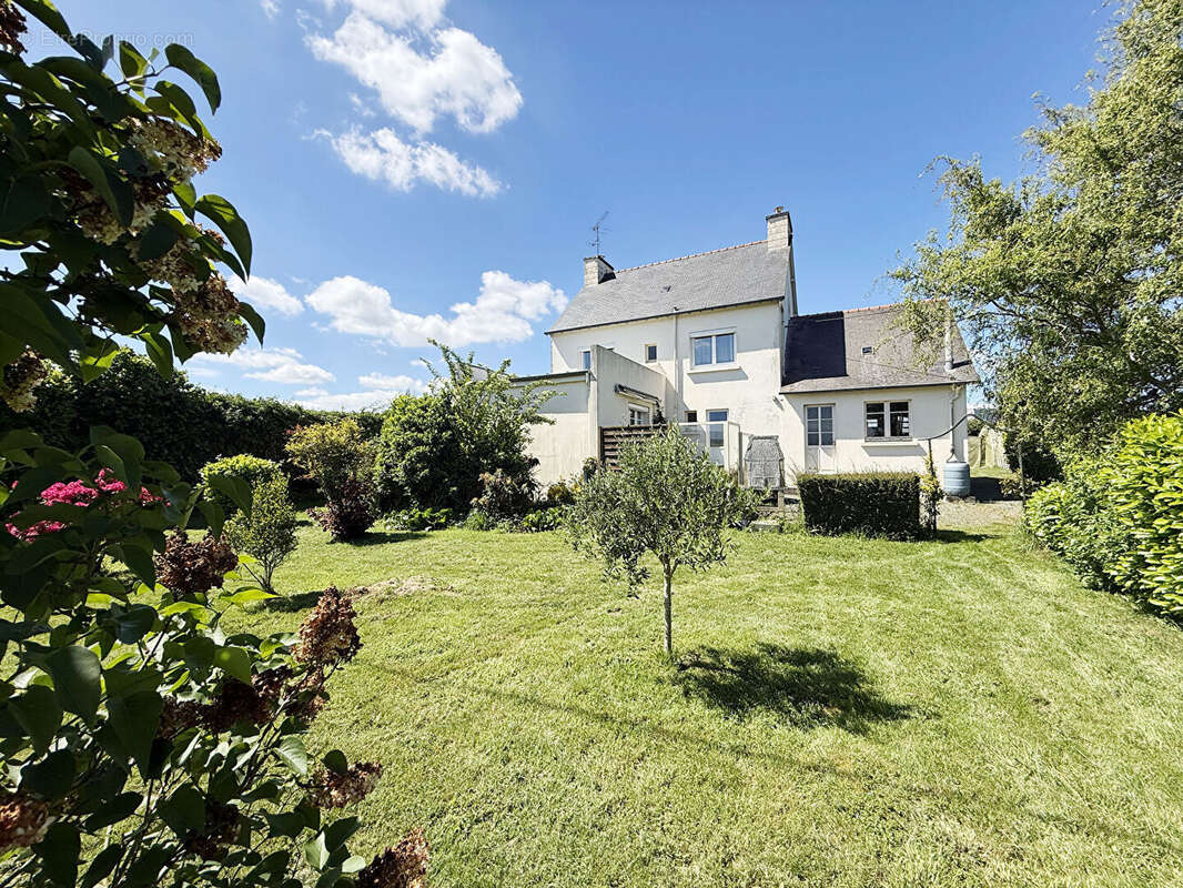 Maison de 1964, terrain 2520m2 - photo 2