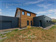 Maison à SAINT-JUST-SAINT-RAMBERT