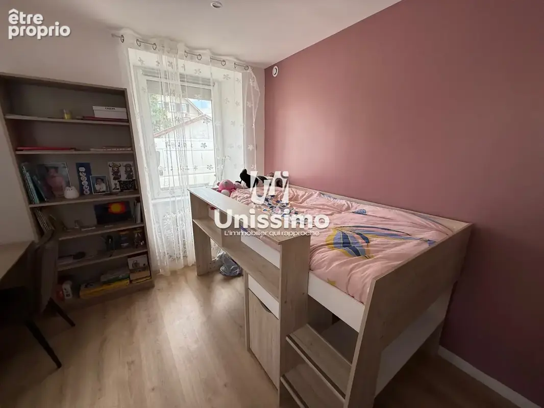 Appartement 230 m² à vendre à Audincourt (25400) - photo 4