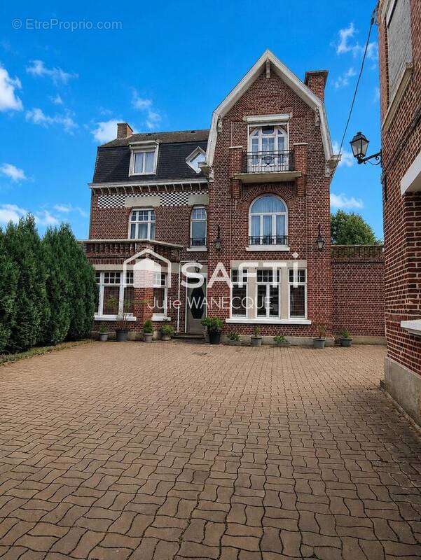 Photo 1 - Maison à WALINCOURT-SELVIGNY